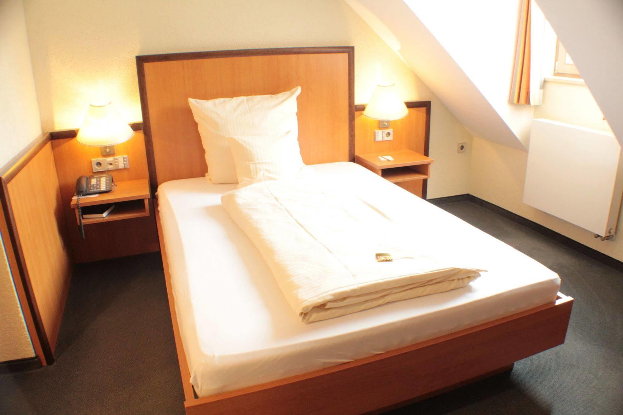 Living & Serviced Apartments By Blauer Wolf Gunzenhausen Exterior foto